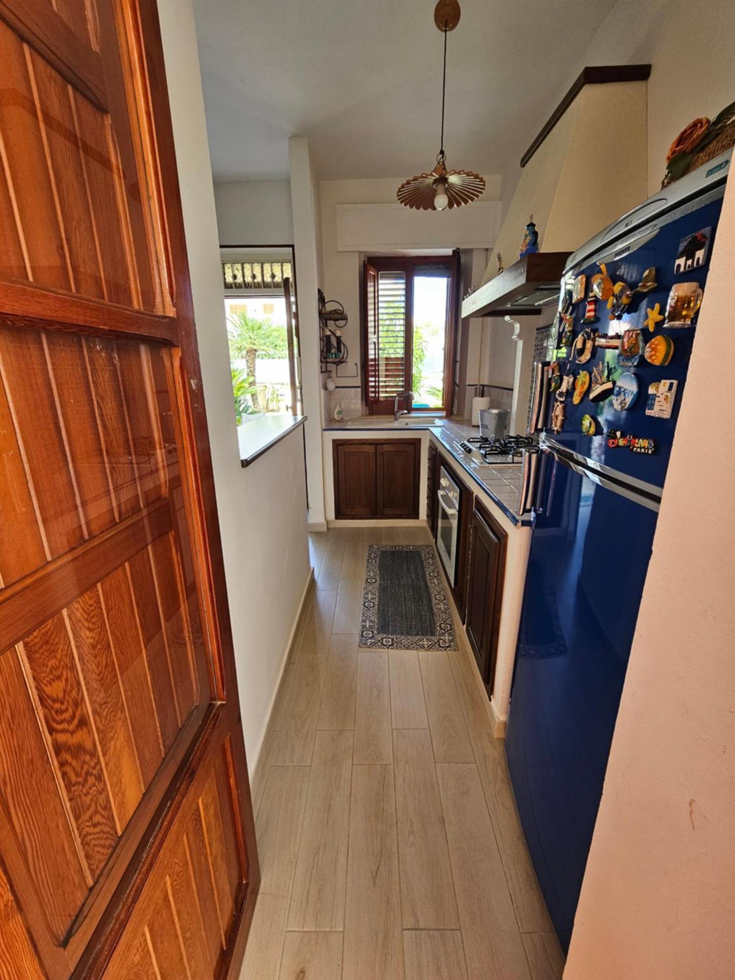 Isolahome Isola delle Femmine Luaran gambar